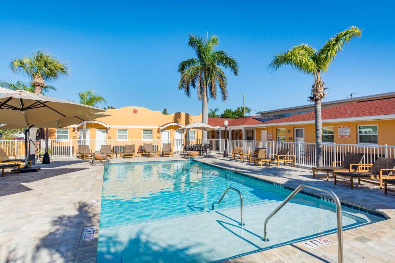 Upham Beach Inn 圣徒皮特海滩 外观 照片