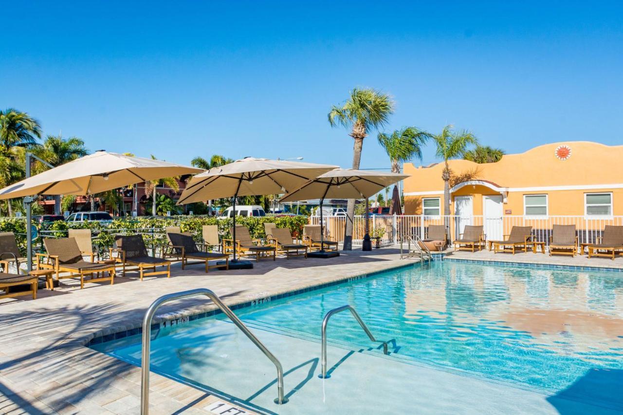 Upham Beach Inn 圣徒皮特海滩 外观 照片